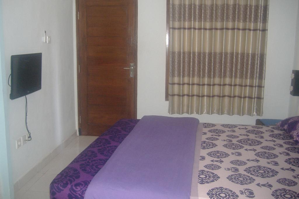Mustika Inn Kuta Lombok Habitación foto