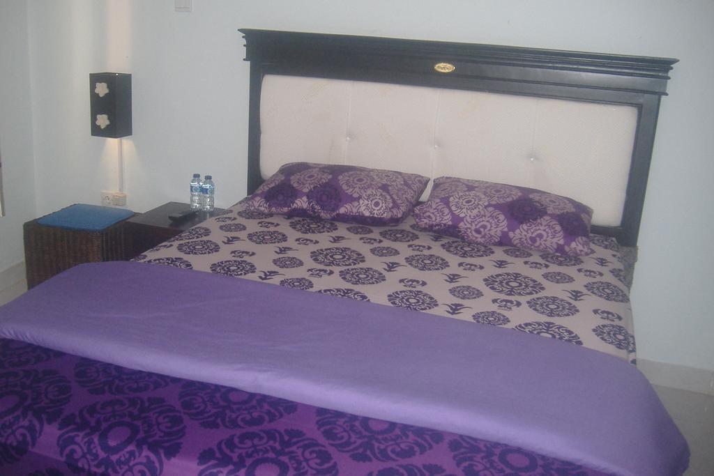 Mustika Inn Kuta Lombok Habitación foto
