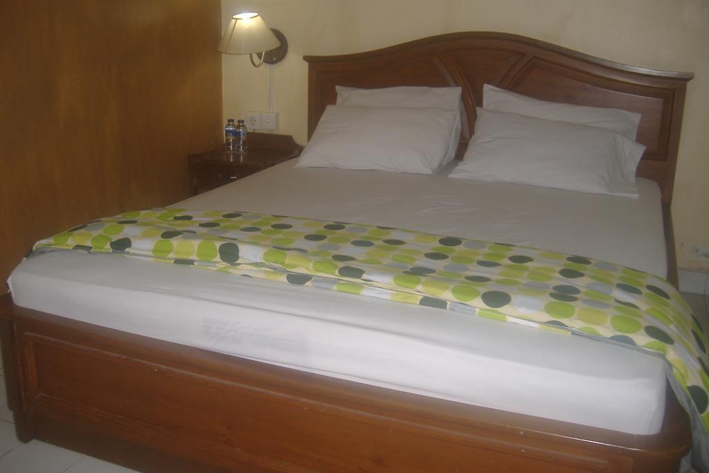 Mustika Inn Kuta Lombok Habitación foto
