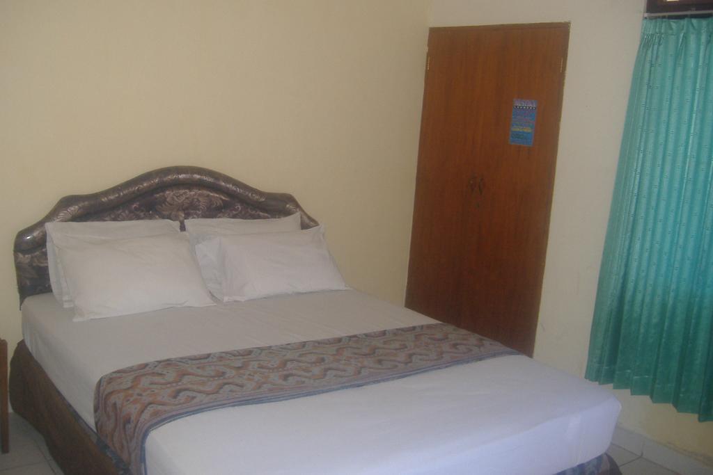 Mustika Inn Kuta Lombok Habitación foto