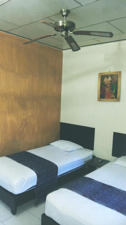 Mustika Inn Kuta Lombok Habitación foto