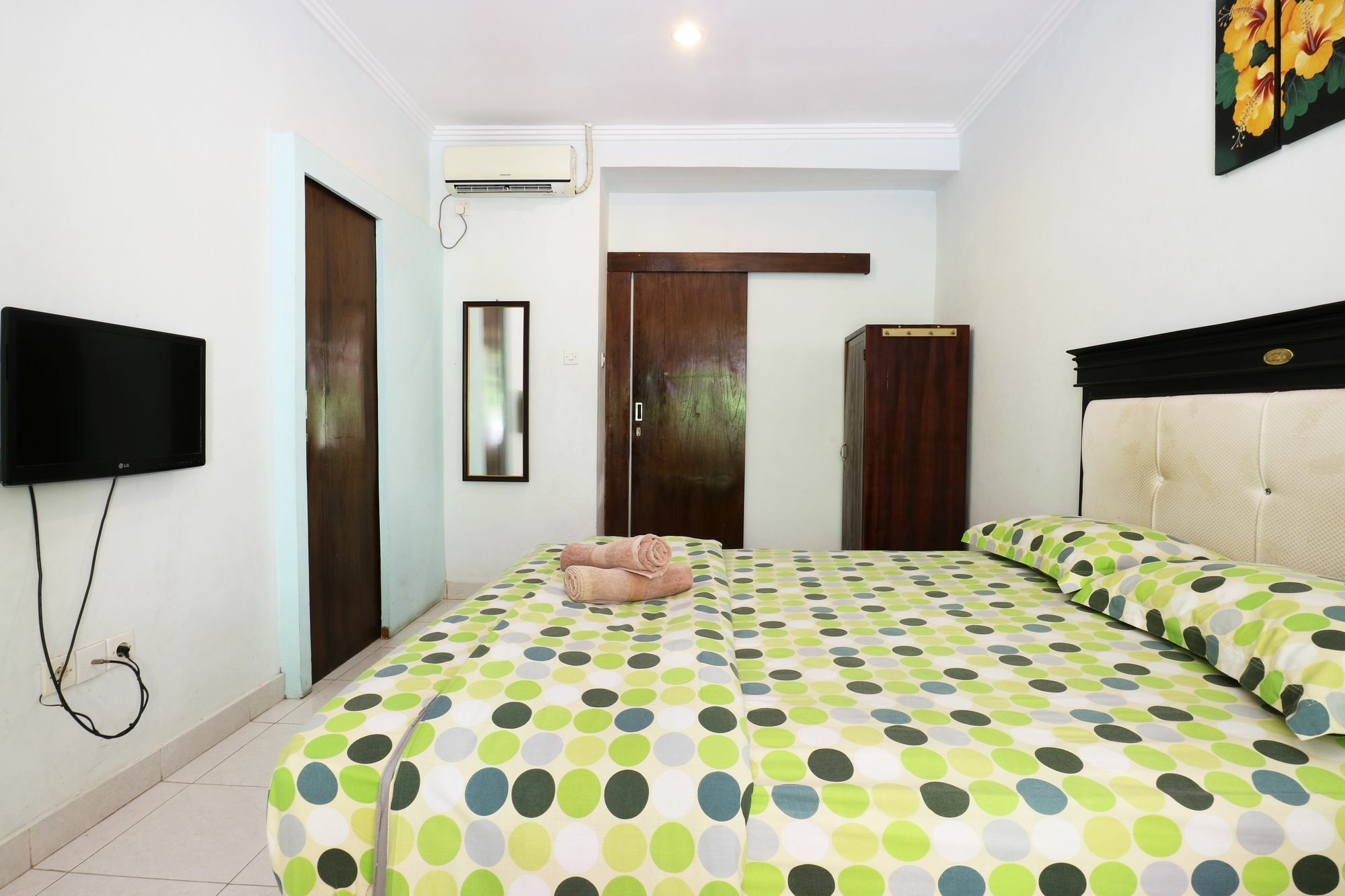 Mustika Inn Kuta Lombok Exterior foto
